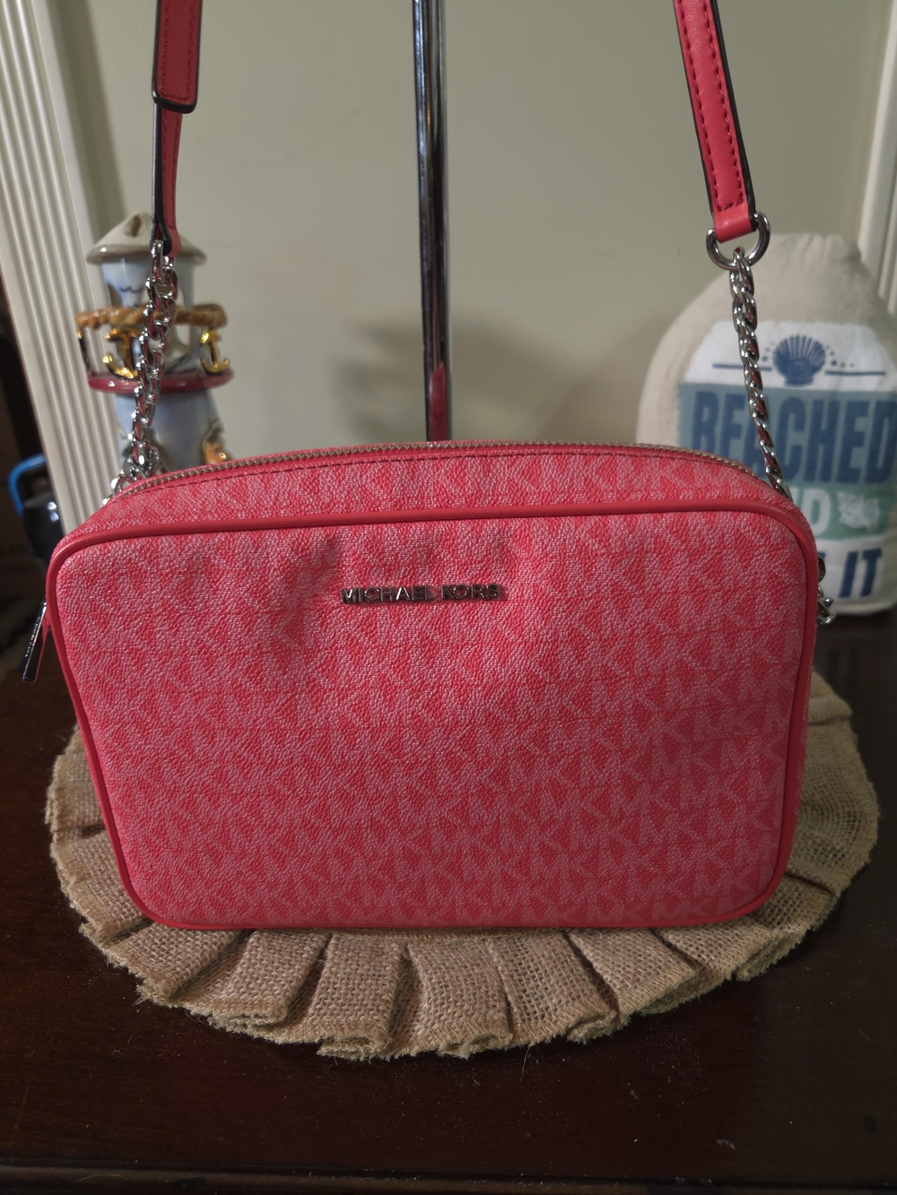 NWT Michael Kors Geranium Jet Set Crossbody
